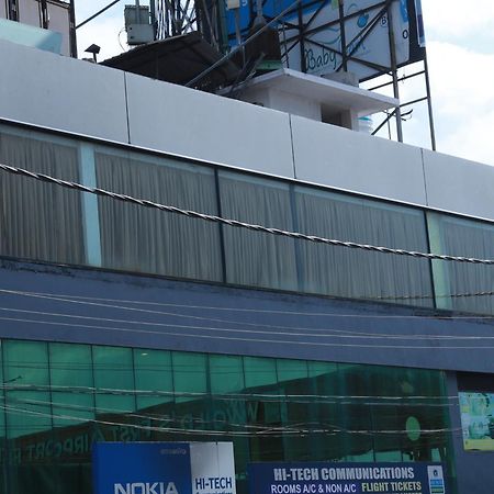 Hotel Port View Residency Pvr Nedumbassery Exterior foto