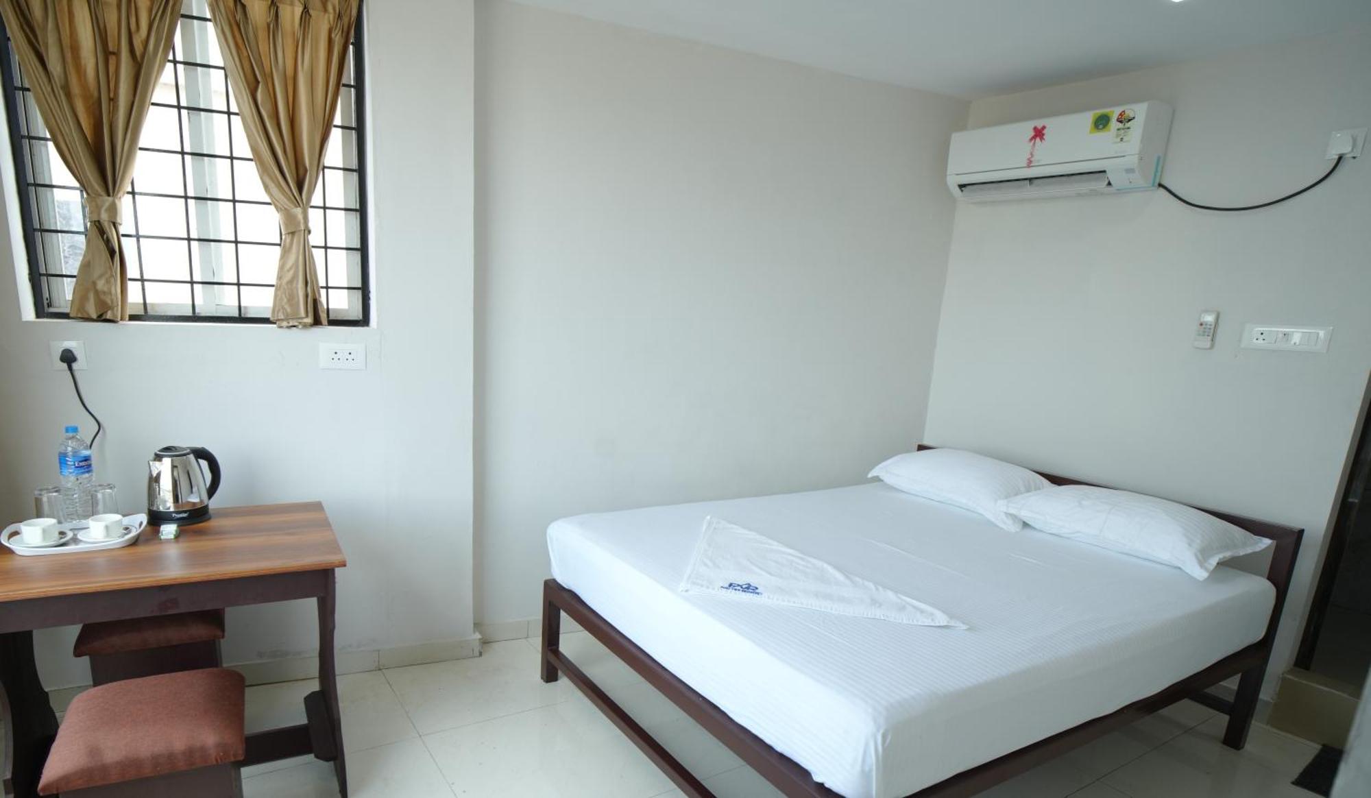 Hotel Port View Residency Pvr Nedumbassery Exterior foto