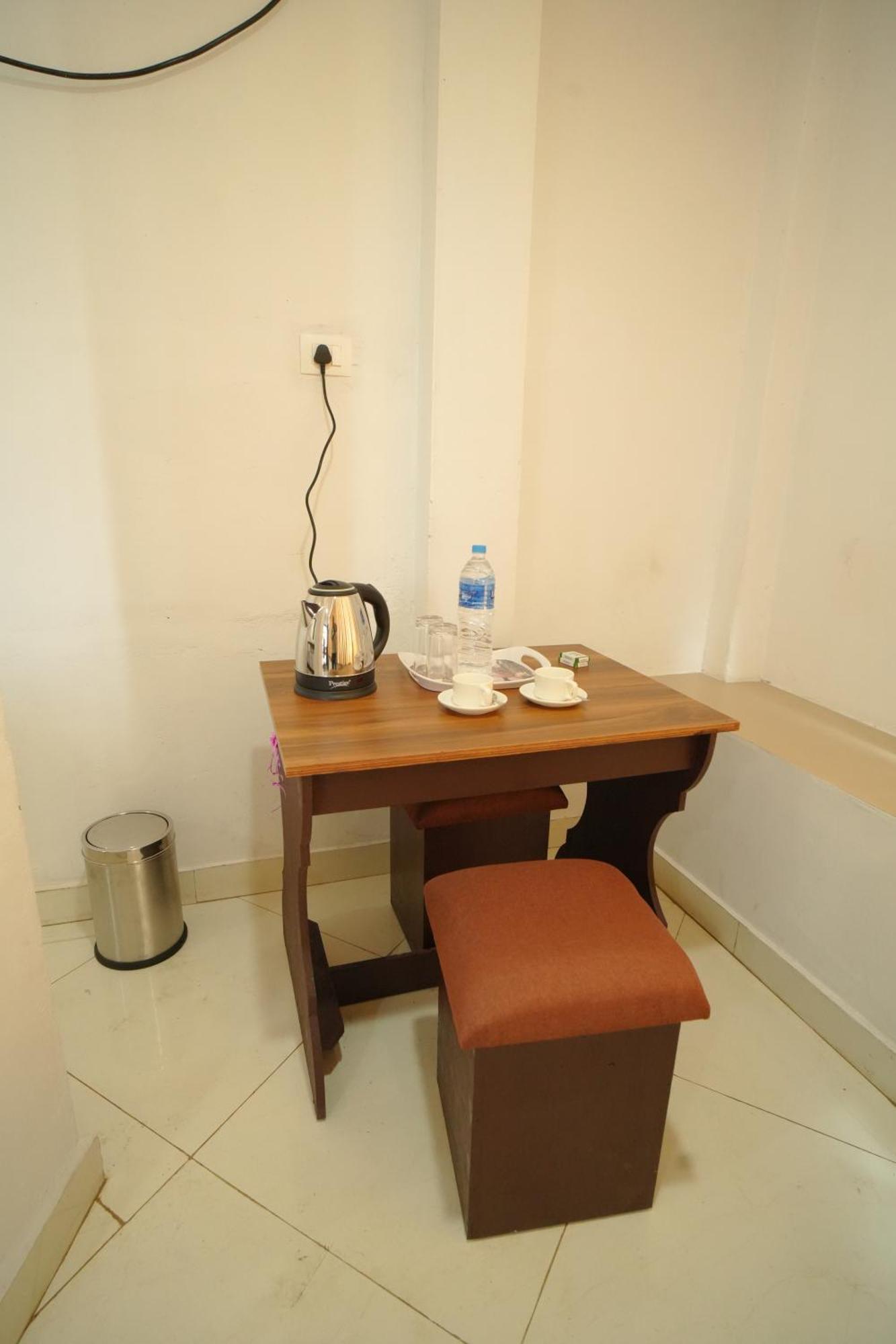 Hotel Port View Residency Pvr Nedumbassery Exterior foto