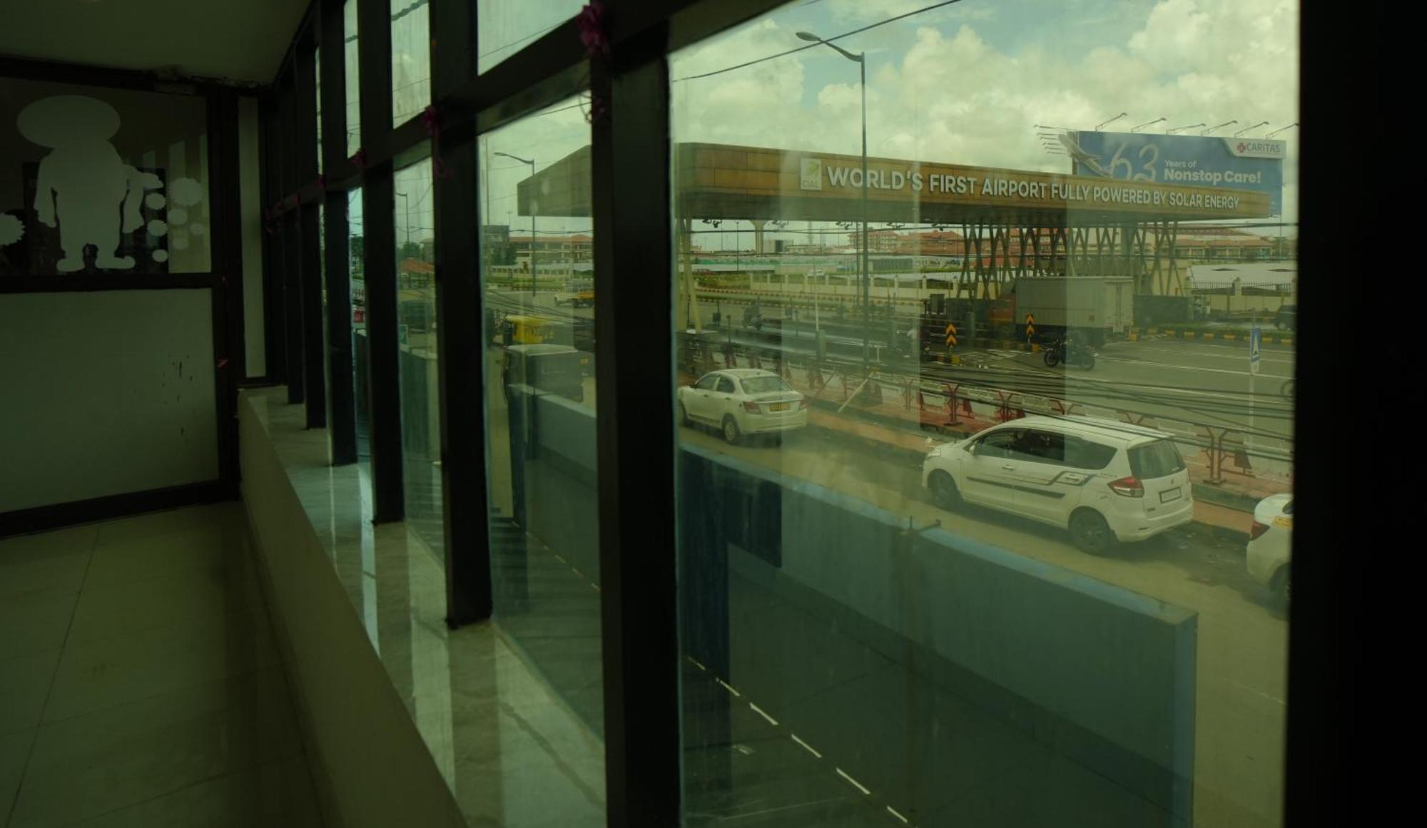 Hotel Port View Residency Pvr Nedumbassery Exterior foto
